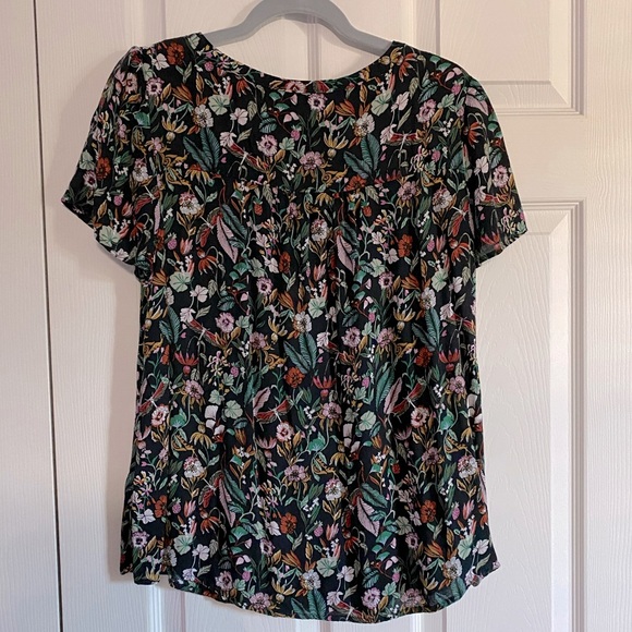 Christopher Banks Short Sleeve Floral Button Down Top . - Picture 2 of 4